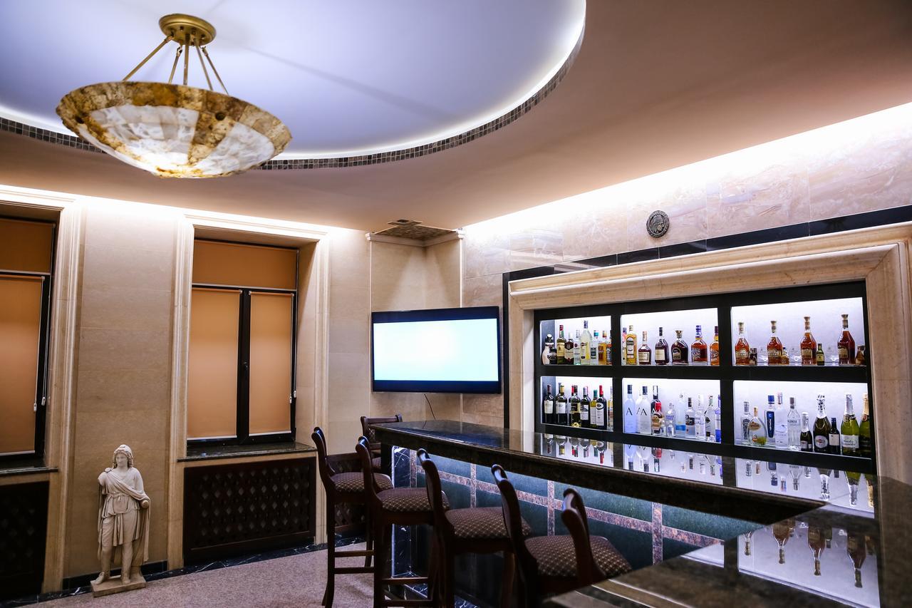 Dvin Hotel Pavlodar Luaran gambar