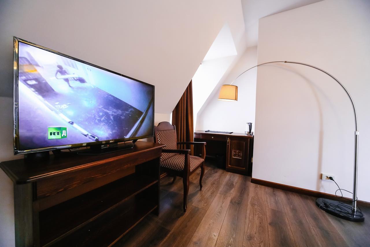 Dvin Hotel Pavlodar Luaran gambar